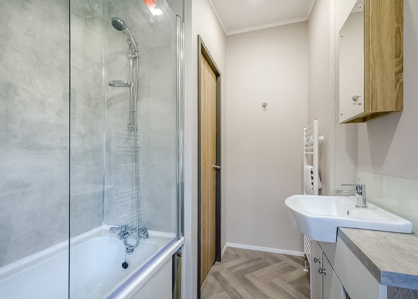 Lakeview VIP Pet - Green Meadows Country Park, Blackford