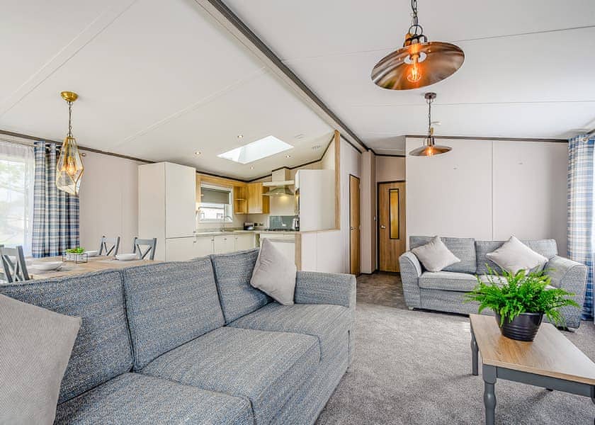 Lakeview Executive Pet - Green Meadows Country Park, Blackford