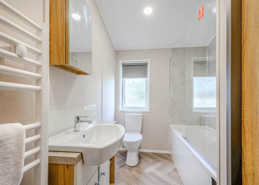 Lakeview Executive Pet - Green Meadows Country Park, Blackford
