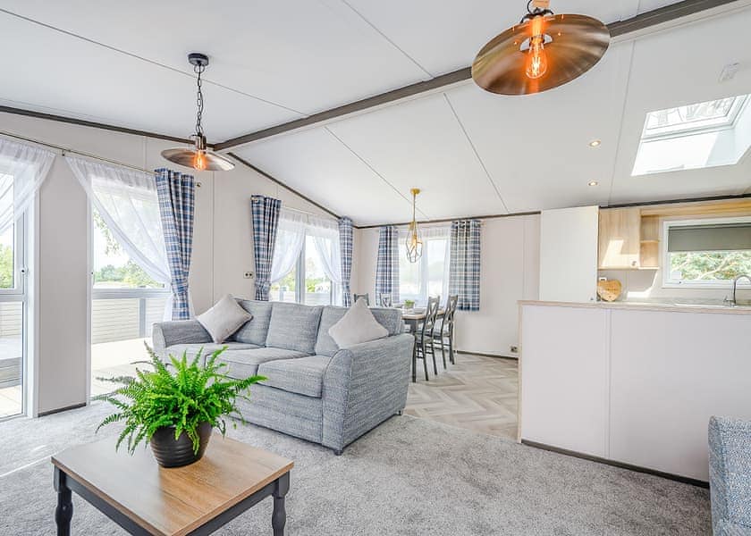 Meadow View VIP Pet - Green Meadows Country Park, Blackford