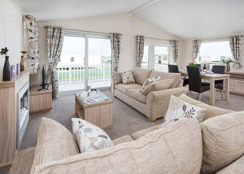 Clearwater - Golden Sands Holiday Park, Cresswell beach