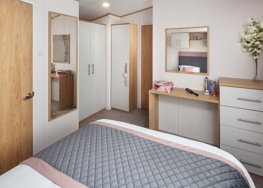 Carnaby Silverdale - Golden Sands Holiday Park, Cresswell beach