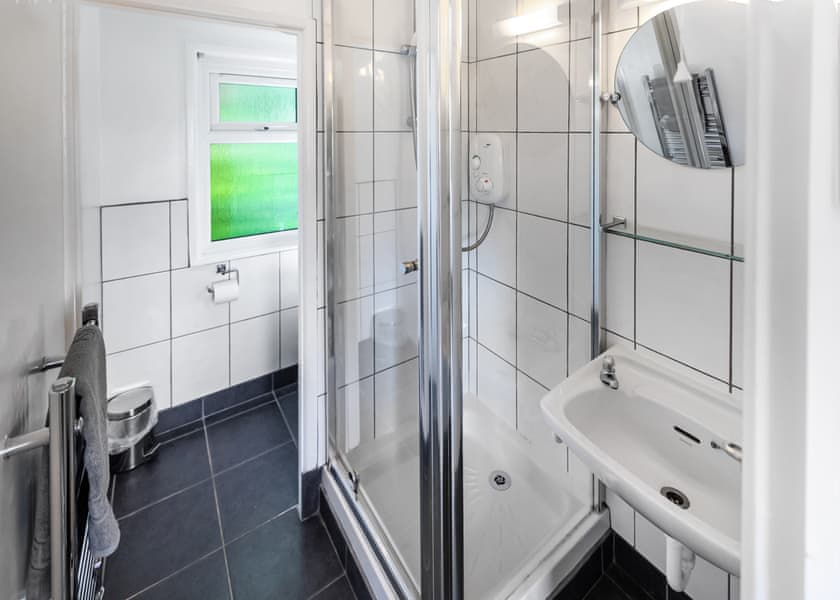 Barricane Lodge - Grattons Cedar Lodges, Berrynarbor, Ilfracombe