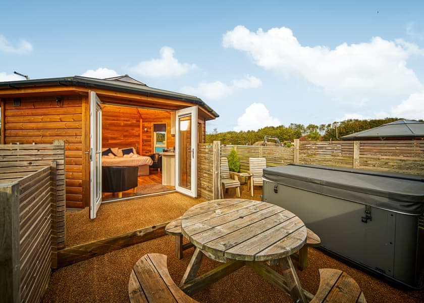 Starlight Wren (Pet) - Green Meadows Park, Fitling, Nr Hornsea