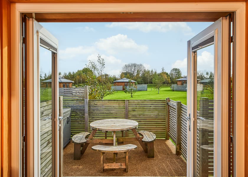 Starlight Wren (Pet) - Green Meadows Park, Fitling, Nr Hornsea