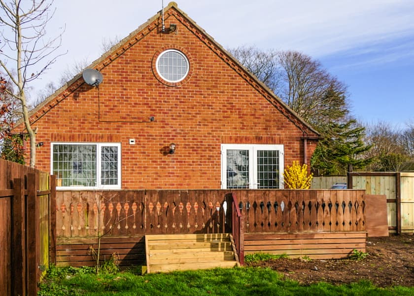 Ash Cottage - Great Hatfield Lodges, Aldbrough
