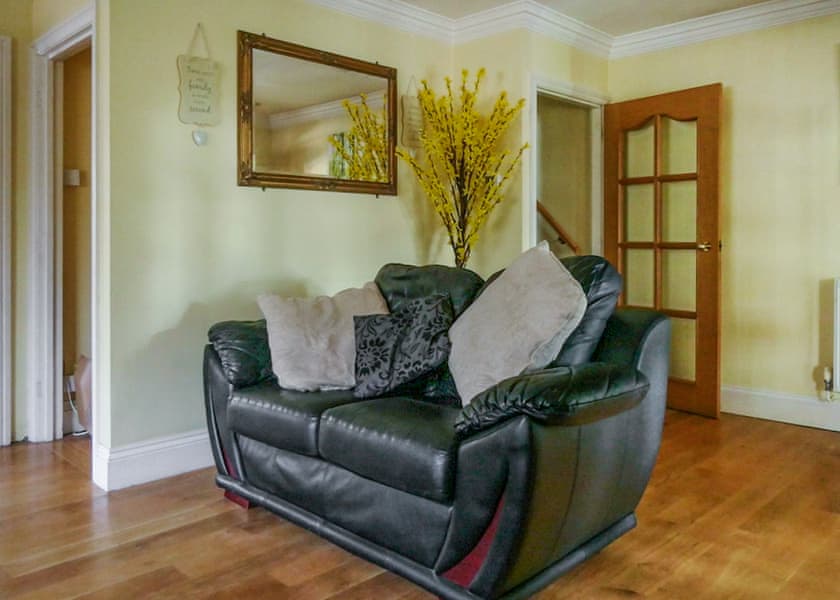 Ash Cottage - Great Hatfield Lodges, Aldbrough