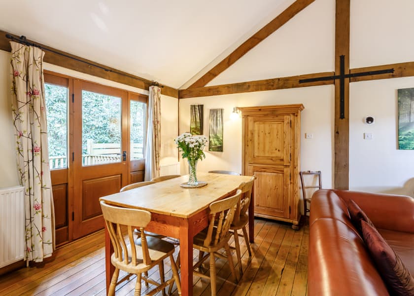 Woodmans Lodge - Griffon Forest, Flaxton, York