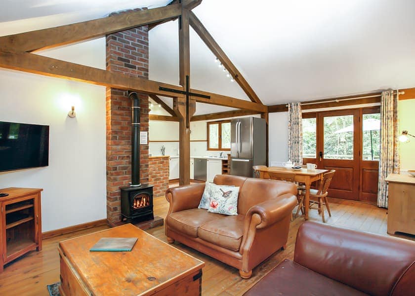 Keepers Lodge (Pet Friendly) - Griffon Forest, Flaxton, York