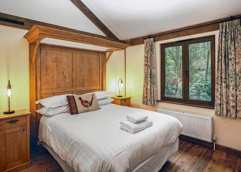 Keepers Lodge - Griffon Forest, Flaxton, York