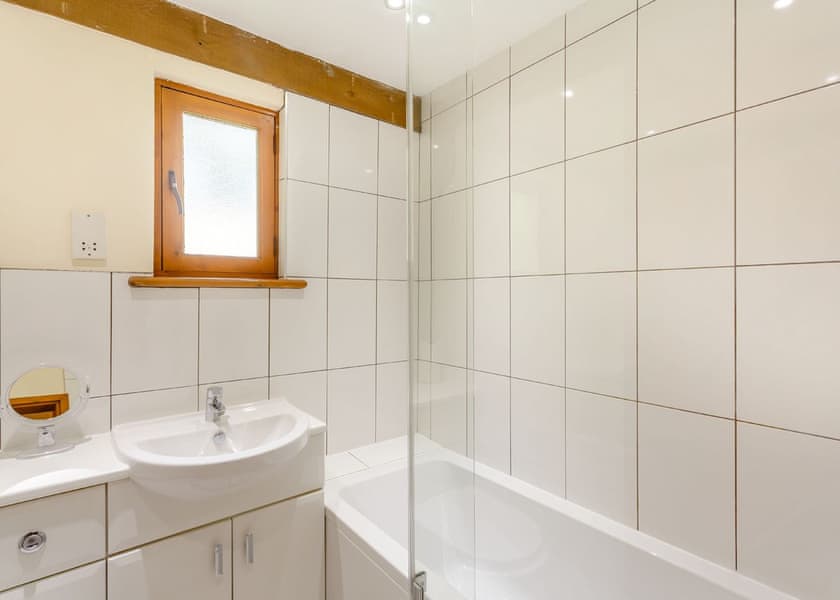 Woodmans Lodge (Pet Friendly) - Griffon Forest, Flaxton, York