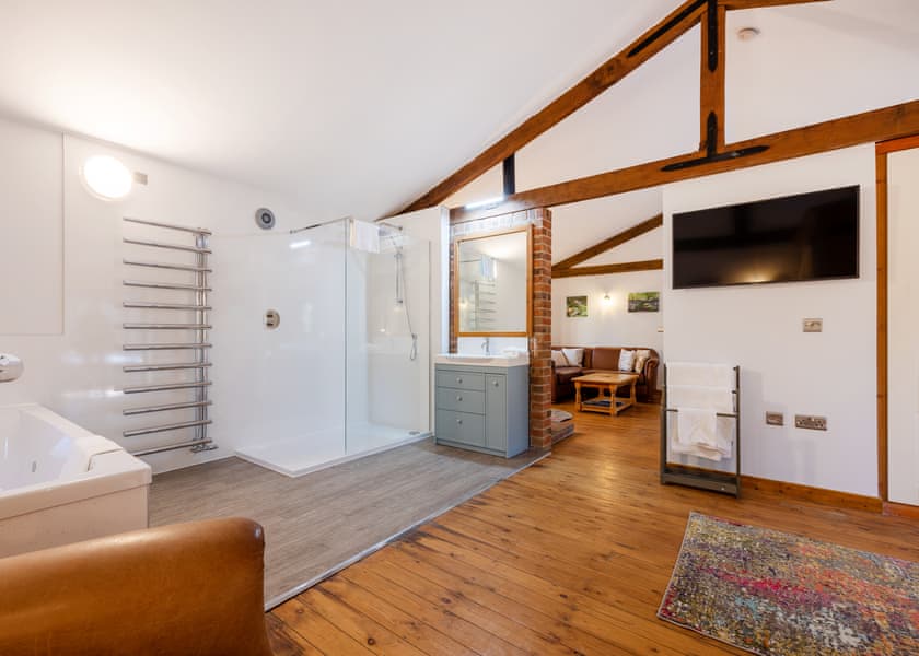 Poachers Premier - Griffon Forest, Flaxton, York