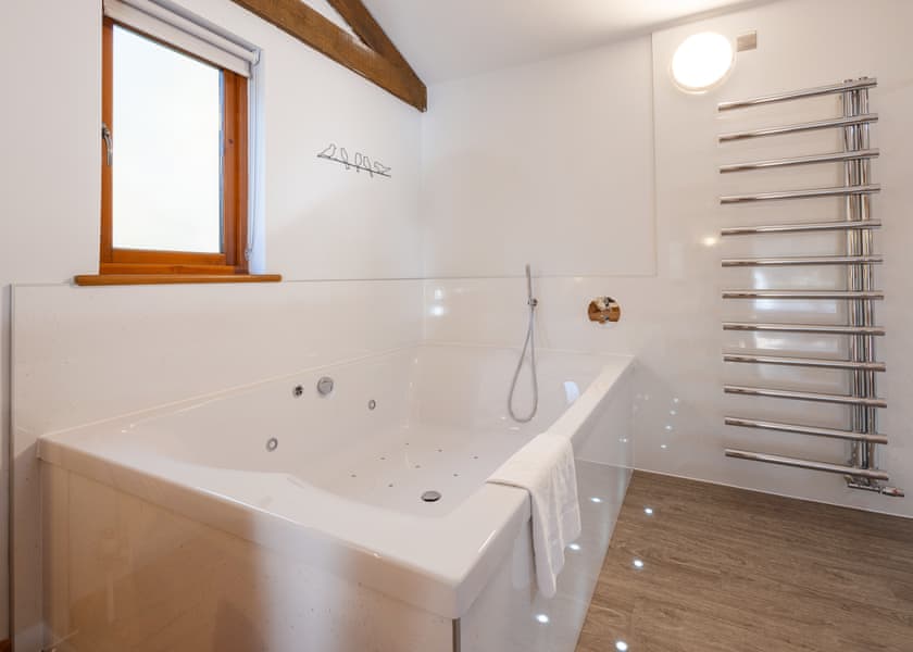 Poachers Premier - Griffon Forest, Flaxton, York