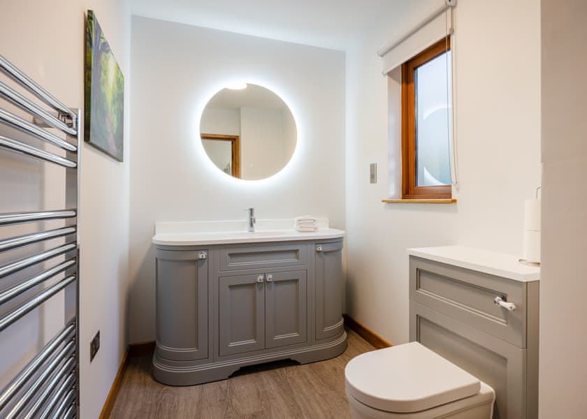 Poachers Premier - Griffon Forest, Flaxton, York