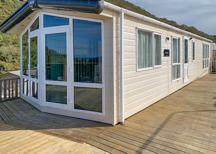 Milano Lodge - Gwalia Falls, Tresaith Beach, Cardigan, Ceredigion