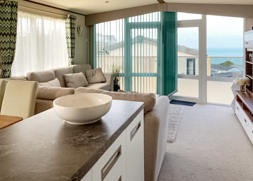 Milano Lodge - Gwalia Falls, Tresaith Beach, Cardigan, Ceredigion