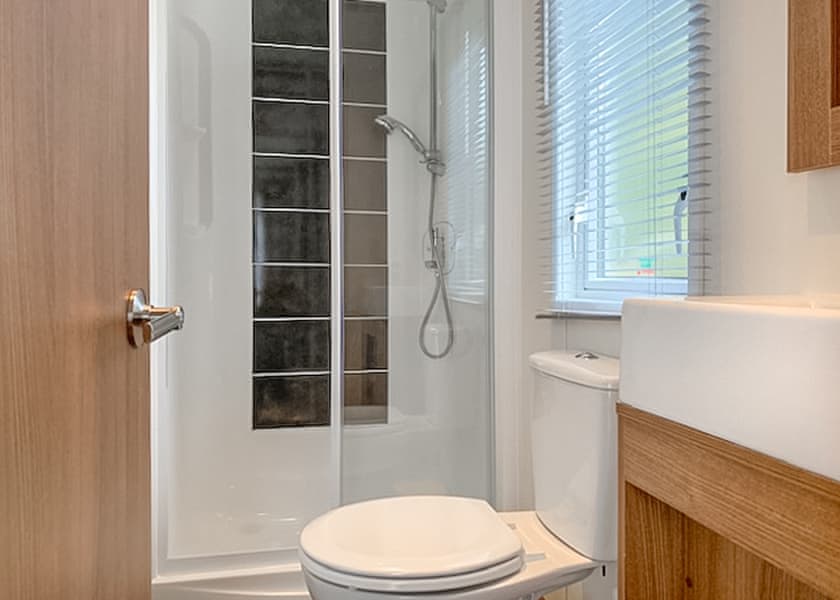 Milano Lodge - Gwalia Falls, Tresaith Beach, Cardigan, Ceredigion