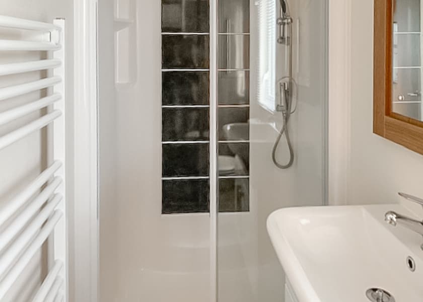 Milano Lodge - Gwalia Falls, Tresaith Beach, Cardigan, Ceredigion