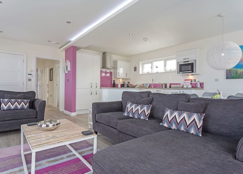 6 Person Signature Lodge Pet - Gwel an Mor, Feadon Lane, Portreath