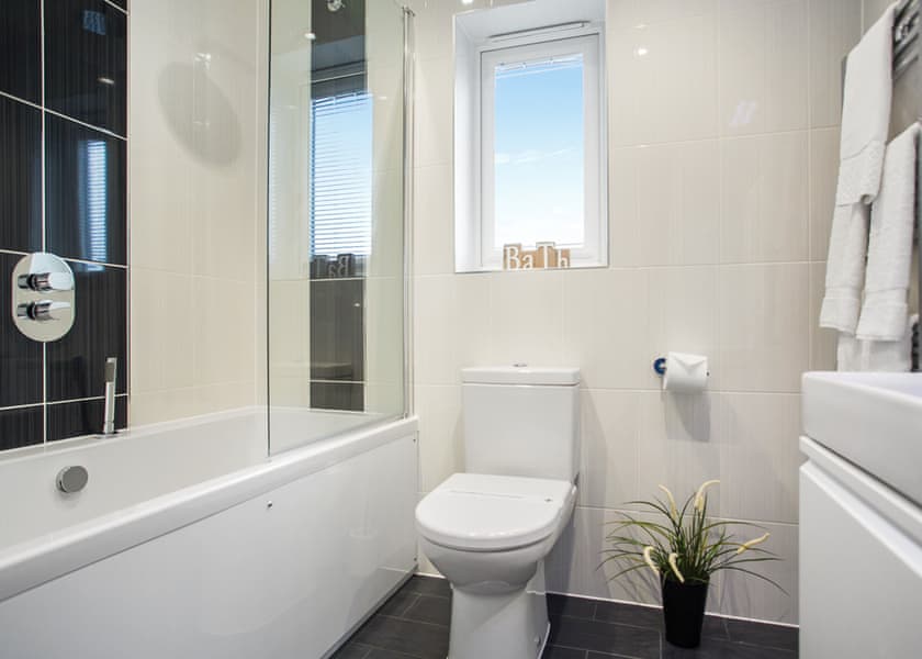 6 Person Signature Lodge Pet - Gwel an Mor, Feadon Lane, Portreath