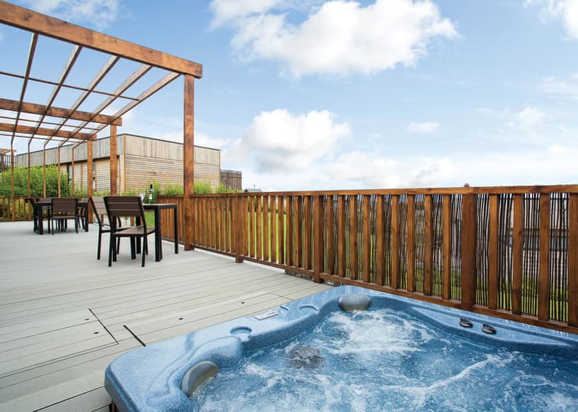 Typical Residence Collection 2 | 4 Person Signature Lodge Pet - Gwel an Mor, Feadon Lane, Portreath