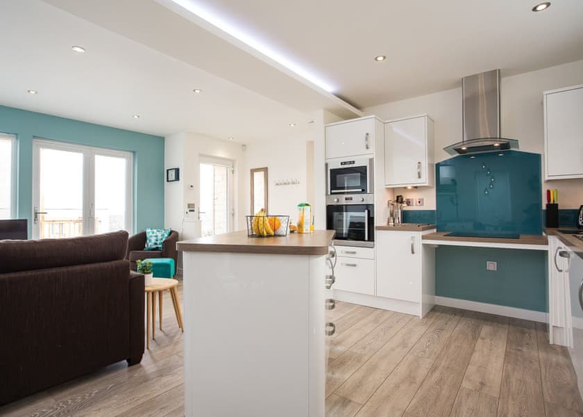 Typical Residence Collection 2 | 4 Person Signature Lodge Pet - Gwel an Mor, Feadon Lane, Portreath