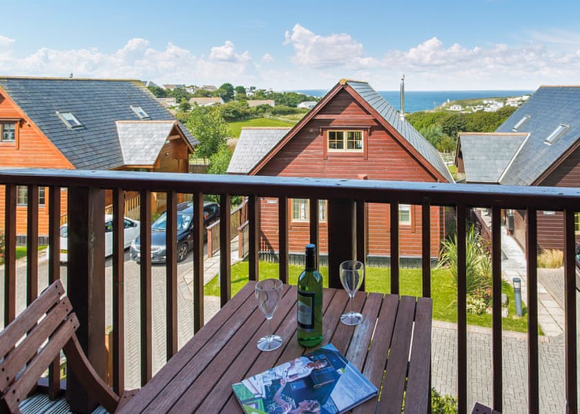 Tregea Signature (Pet)