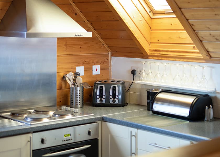 Typical | Scandinavian Hot Tub Lodge Pet - Gwel an MorLan, Feadon Lane, Portreath