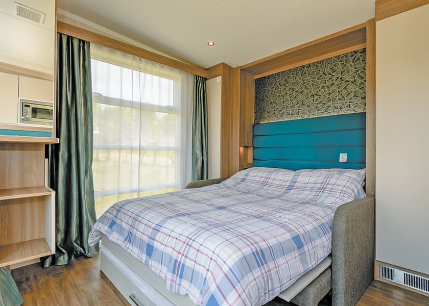 Lakeview Pod VIP | Haywood Oaks Golf and Country Club, Oxton