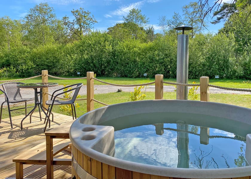 Rustic Pod VIP - Hall More, Hale