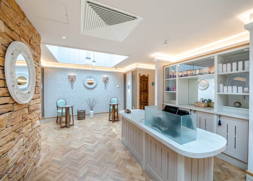 Hawkchurch Resort and Spa, Axminster