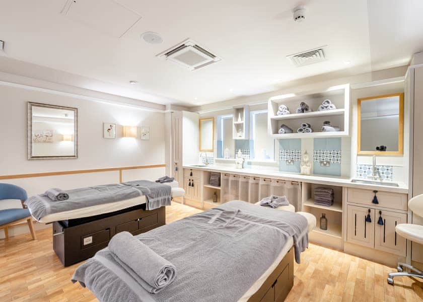 Hawkchurch Resort and Spa, Axminster