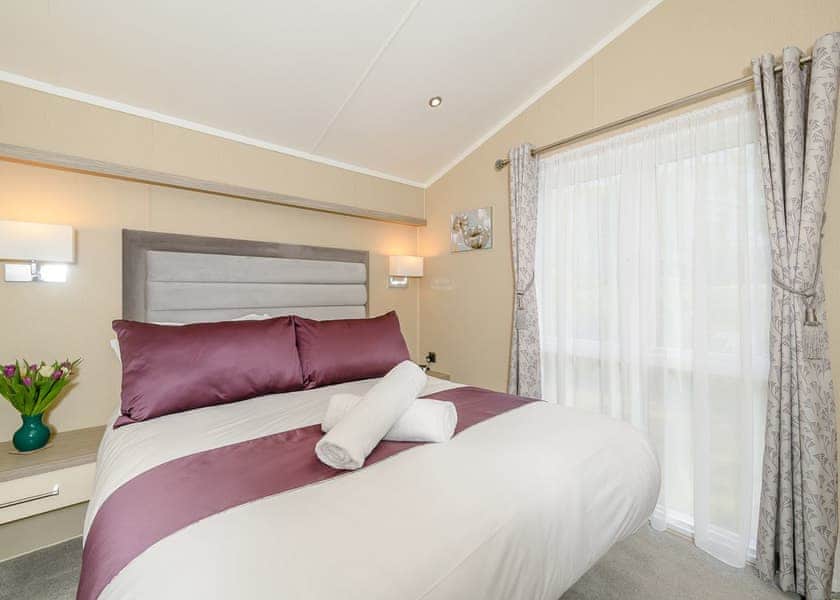 Blackmore - Hawkchurch Resort and Spa, Axminster