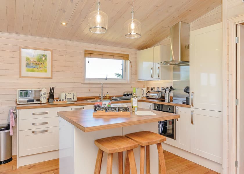 Bramble Lodge - Hazelhurst Lodges, Ashover