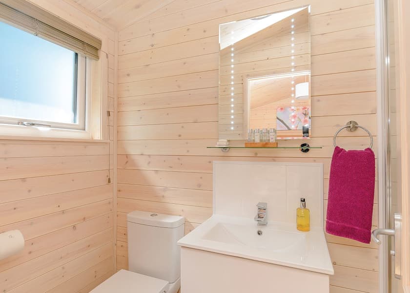 Bramble Lodge - Hazelhurst Lodges, Ashover