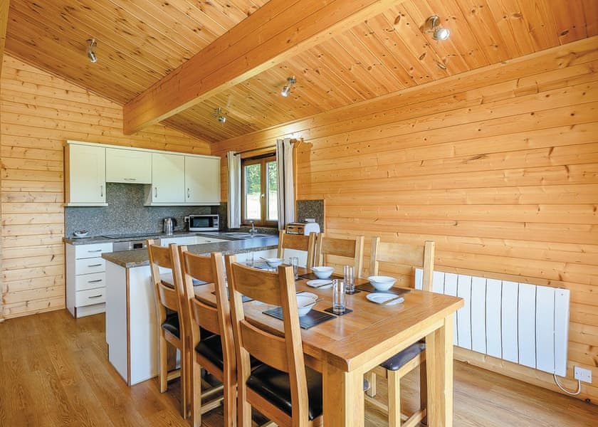Deben Lodge - Heathside Lodges, Wenhaston, Halesworth