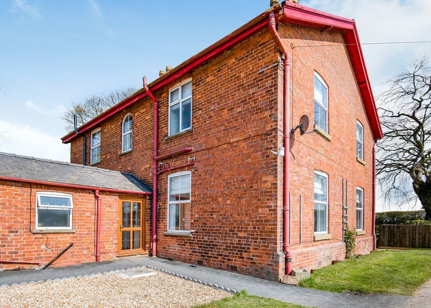 Helsey House - Helsey Farm Cottages, Helsey