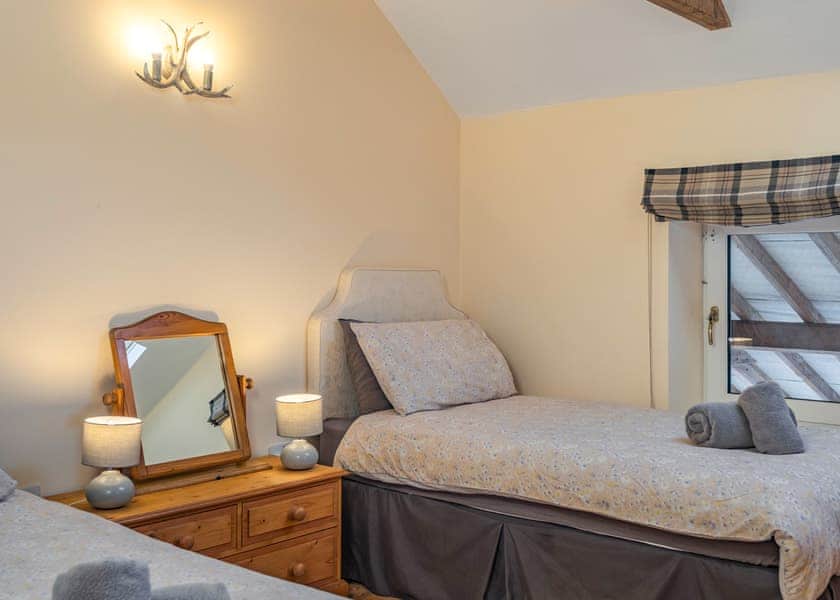 The Corn Store - Helsey Farm Cottages, Helsey