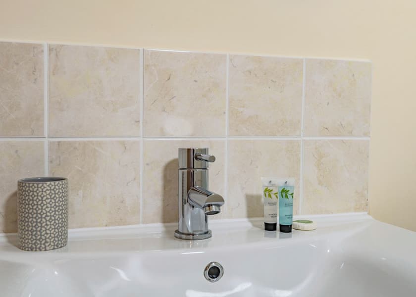 The Parlour - Helsey Farm Cottages, Helsey