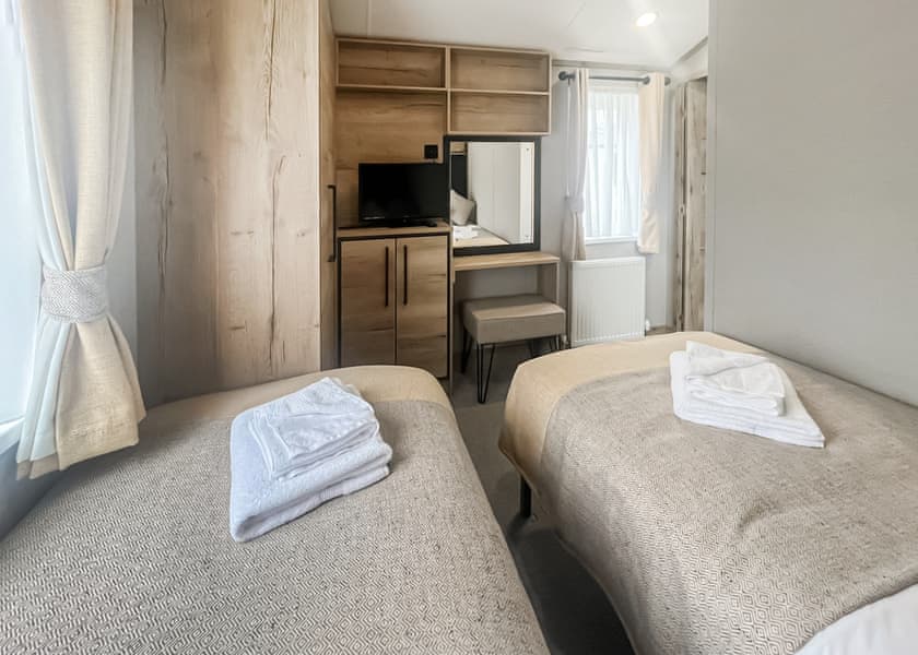 Platinum 6 berth Lodge - Helsey Farm Cottages, Helsey