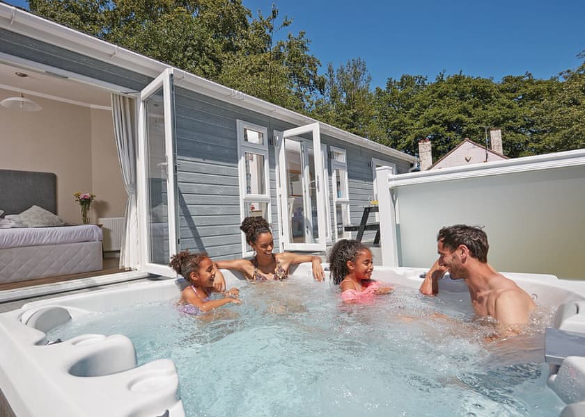 Platinum Plus 2 Lodge Spa - Hemsby Beach Holiday Park, Hemsby, Great Yarmouth