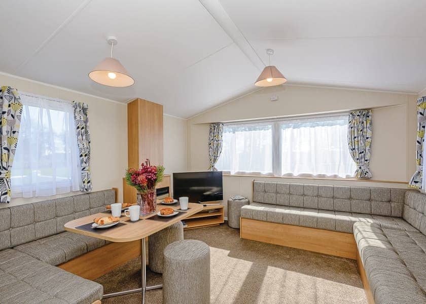 Gold 3 Plus Caravan - Hemsby Beach Holiday Park, Hemsby, Great Yarmouth