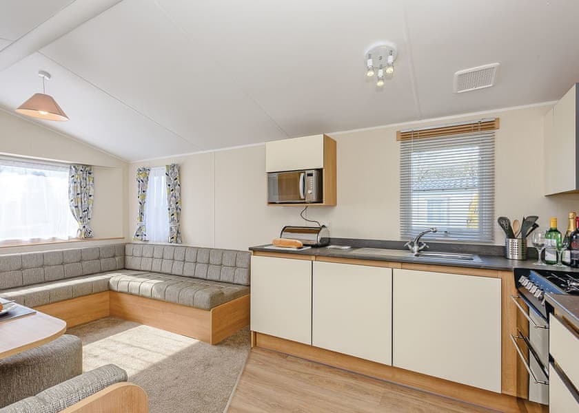 Gold 3 Plus Caravan - Hemsby Beach Holiday Park, Hemsby, Great Yarmouth