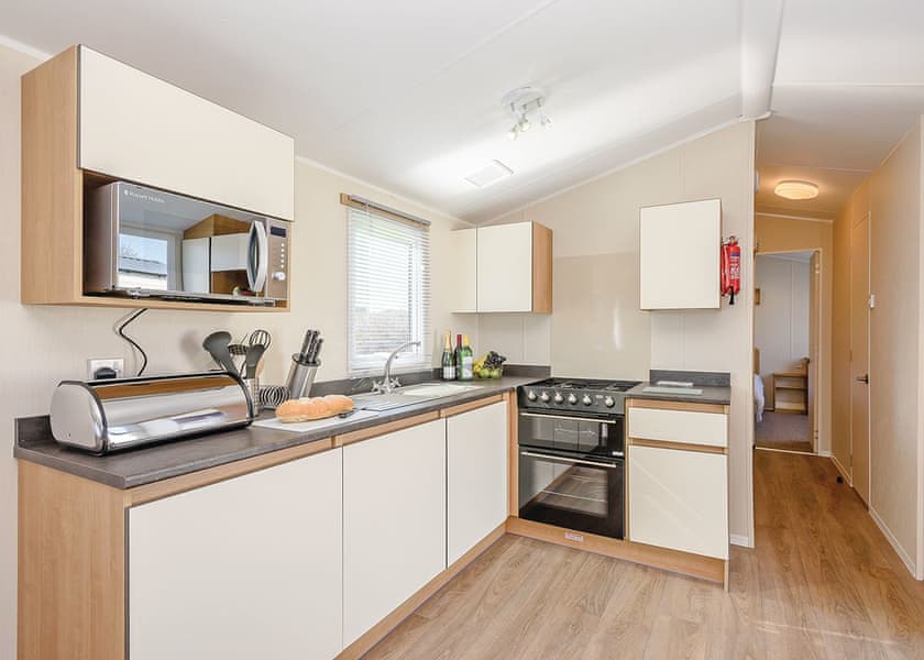 Gold 2 Plus Caravan Spa - Hemsby Beach Holiday Park, Hemsby, Great Yarmouth