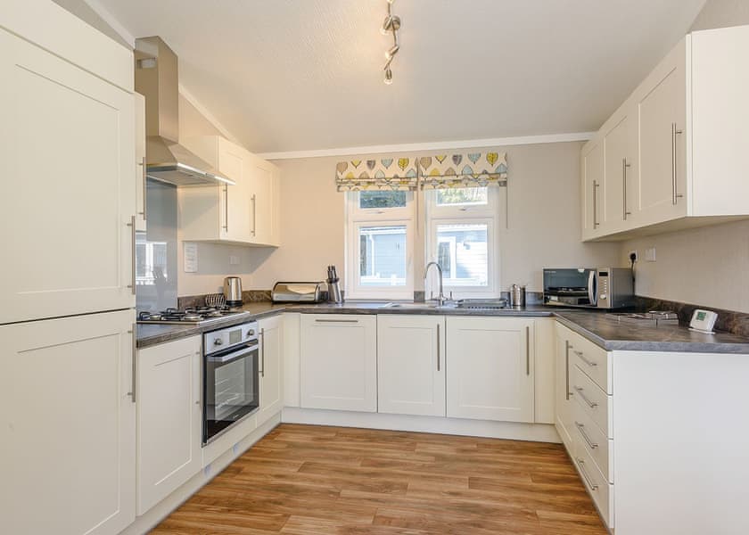 Platinum 2 Lodge Spa (Pet) | Hemsby Beach Holiday Park, Hemsby, Great Yarmouth