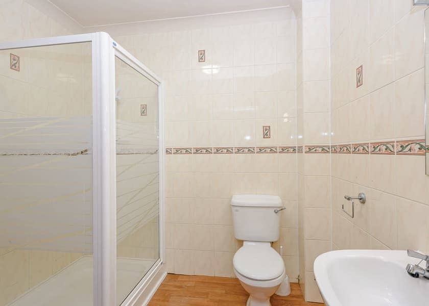 Typical Gold 2 Bungalow WF | Hemsby Beach Holiday Park, Hemsby, Great Yarmouth