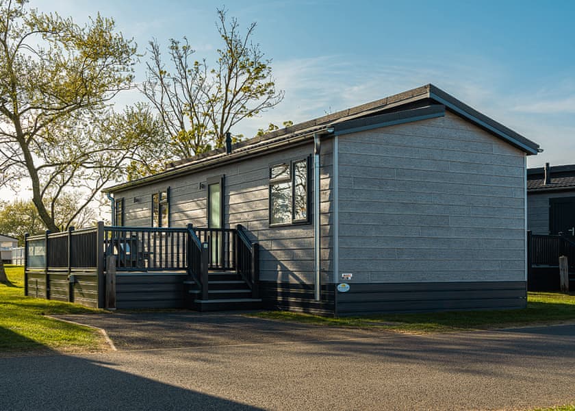 Platinum 2 Lodge Spa pet - Hemsby Beach Holiday Park, Hemsby, Great Yarmouth