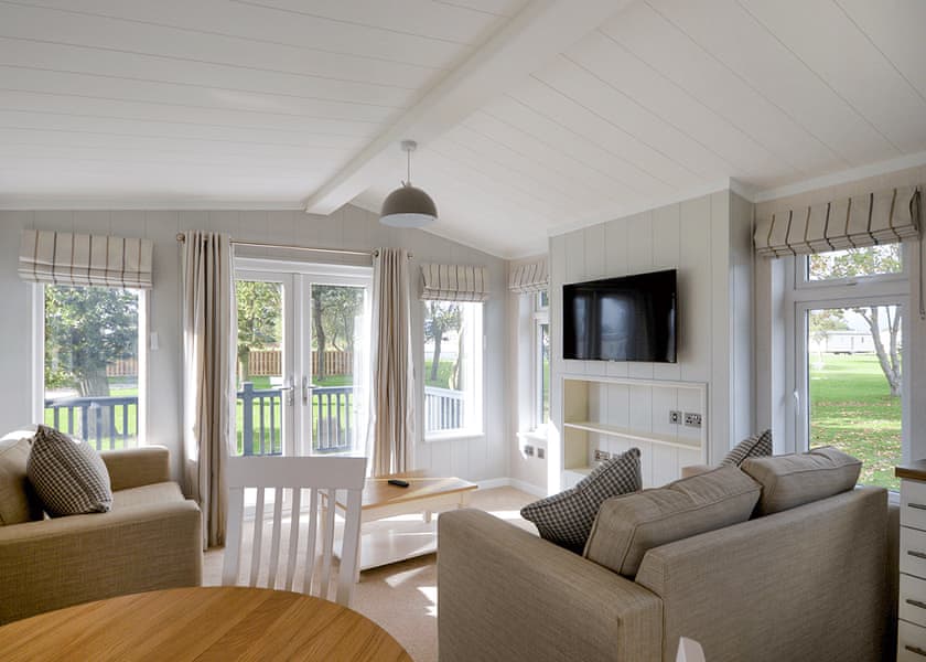 Platinum 2 Lodge Spa pet - Hemsby Beach Holiday Park, Hemsby, Great Yarmouth