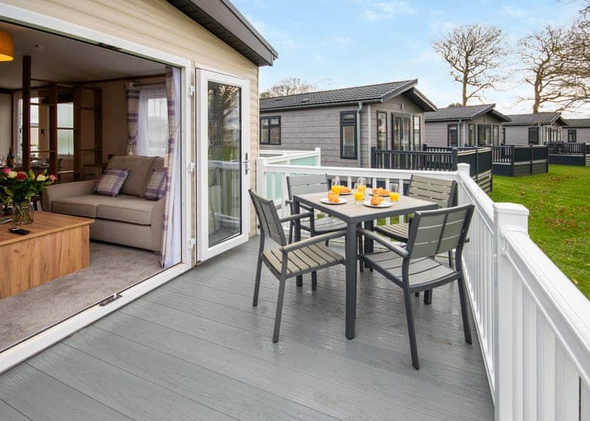 Platinum Plus 3 Lodge Spa (Pet) - Hemsby Beach Holiday Park, Hemsby, Great Yarmouth