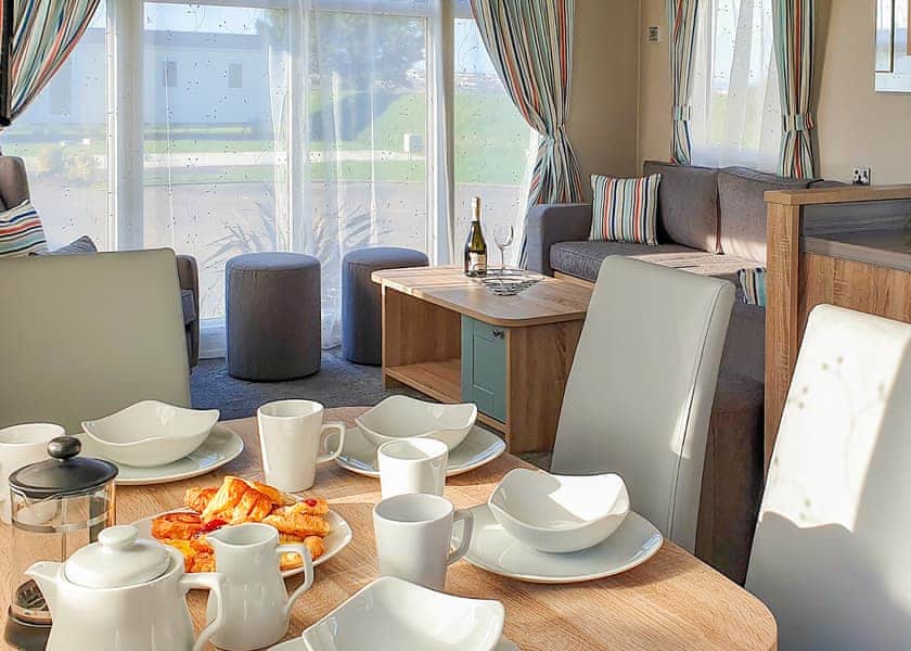 Gwenver 2 - Hendra Holiday Park, Newquay